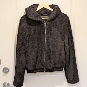 EUC Only M Anna Contact Sherpa Jacket in Black